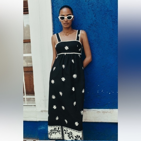 New ZARA Black And White Printed Midi Dress With Passementerie Trim - Picture 6 of 11